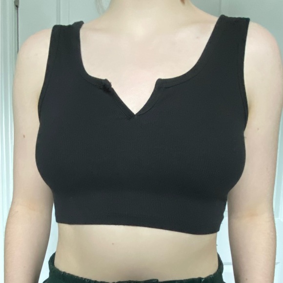 Black little crop top - Picture 1 of 1